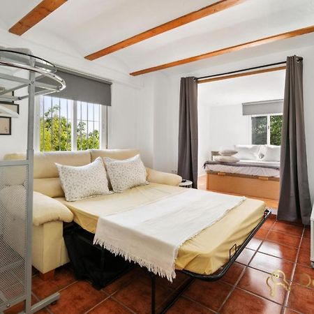 Casa De 2 Dormitorios Con Piscina Privada Y Desayuno Incluido En Alhaurin Alhaurín de la Torre Exteriör bild